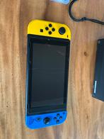 Nintendo Switch Fortnite Editie + Spellen & Hoesje, Spelcomputers en Games, Games | Nintendo Switch, Avontuur en Actie, Gebruikt
