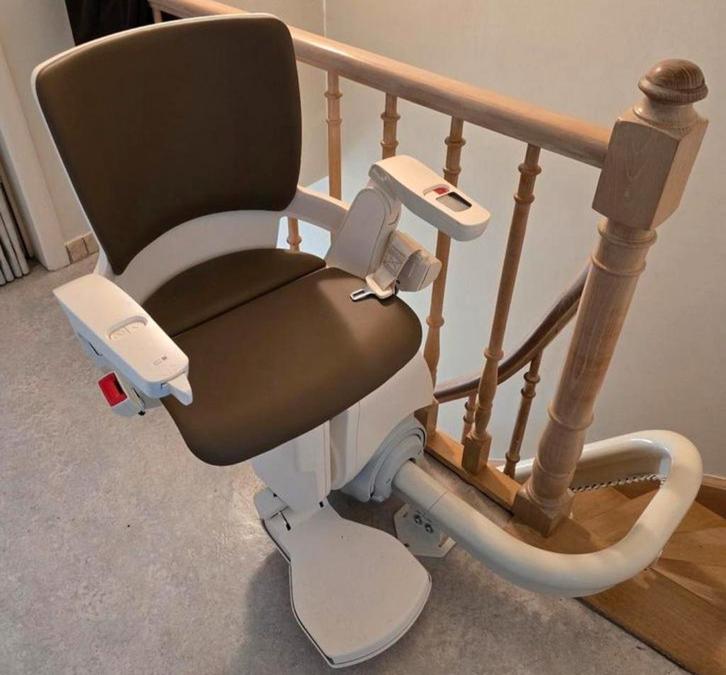 Traplift incl installatie, Diversen, Trapliften, Zo goed als nieuw, Ophalen of Verzenden