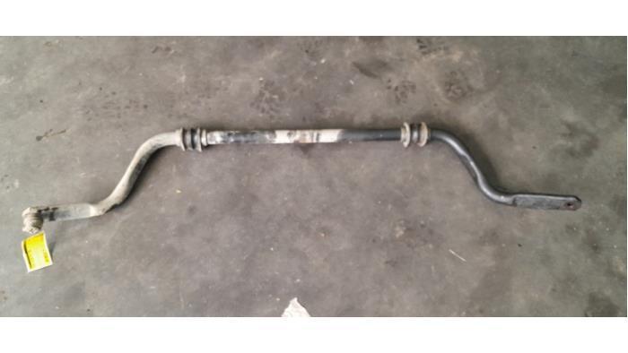 Stabilisatorstang voor van een Nissan Navara, Auto-onderdelen, Ophanging en Onderstel, Nissan, Gebruikt, 3 maanden garantie, Ophalen of Verzenden