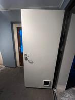 Opdekdeur met kattenluik linksdraaiend, Ophalen, Gebruikt, 80 tot 100 cm, Binnendeur