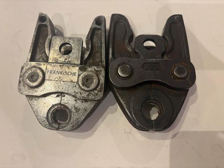 Frankische Persbekken 16 & 20 mm, Doe-het-zelf en Verbouw, Gereedschap | Handgereedschap, Gebruikt, Ophalen of Verzenden