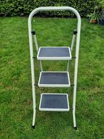 Keuken trapje met 3 treden., Doe-het-zelf en Verbouw, Ladders en Trappen, Ophalen, Zo goed als nieuw, Minder dan 2 meter