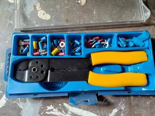 Kabelschoentang met div toebehoren, Doe-het-zelf en Verbouw, Gereedschap | Handgereedschap, Gebruikt, Ophalen of Verzenden