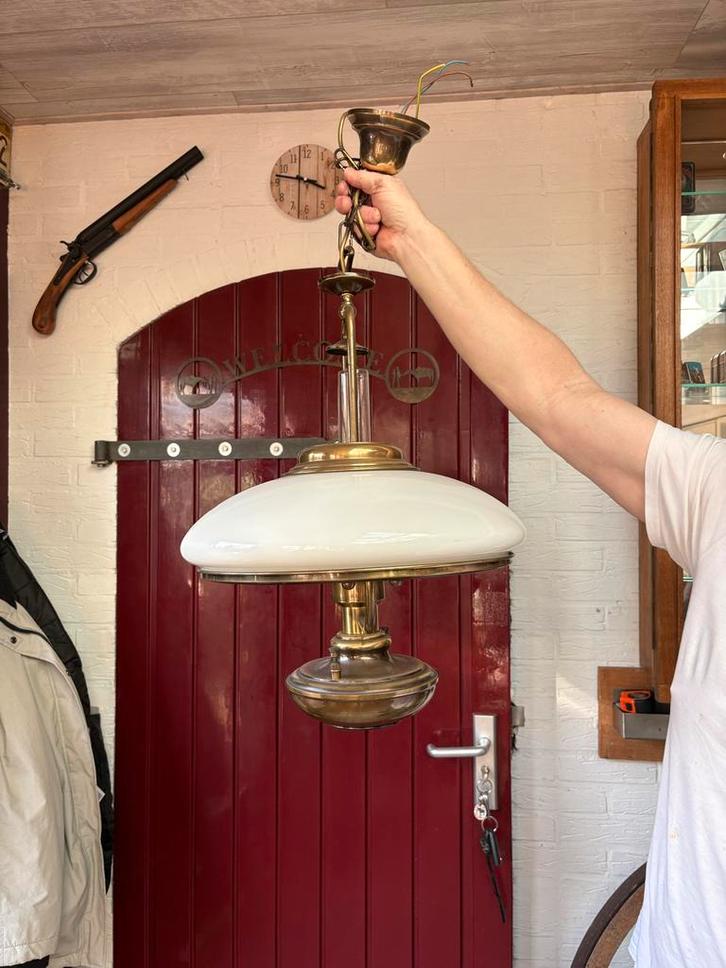 Oude Hanglamp met Glazen Kap, Huis en Inrichting, Lampen | Hanglampen, Gebruikt, 50 tot 75 cm, Glas, Ophalen