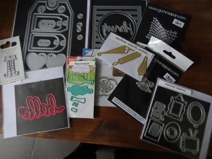 set met div snijmallen, Hobby en Vrije tijd, Kaarten | Zelf maken, Zo goed als nieuw, Pons of Mal, Overige thema's, Ophalen of Verzenden