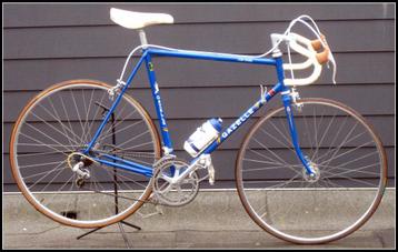 Gazelle Trim Trophy prijs €99.- / Le Jeune  prijs 99.-  beschikbaar voor biedingen