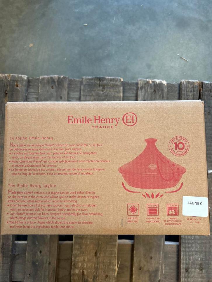 Emile Henry Tajine - Geel - Nieuwstaat, Huis en Inrichting, Keuken | Potten en Pannen, Nieuw, Overige typen, Overige materialen