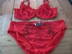 Nieuwe rode Hunkemöller set 90D en 2XL, Hunkemöller, Ophalen of Verzenden, Rood, Setje