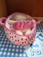 Action pop knuffel in bedje 37 cm groot, Ophalen of Verzenden