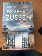 De Zeven Zussen - Lucinda Riley, Boeken, Ophalen of Verzenden, Zo goed als nieuw, Nederland