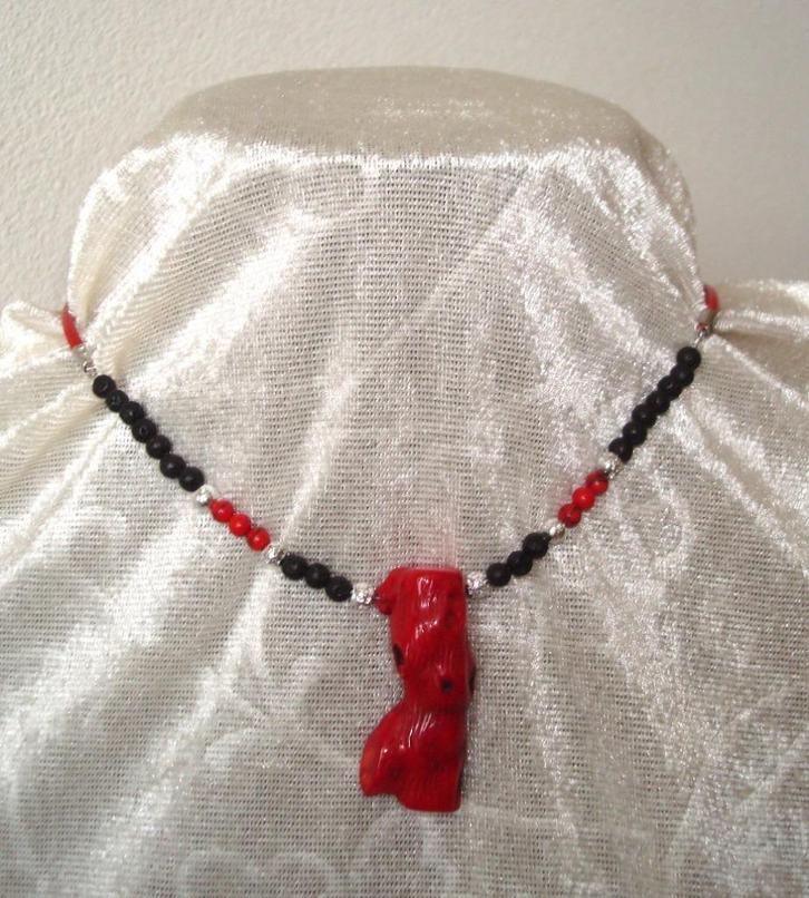 Leren ketting met lava en koraalwortel, Sieraden, Tassen en Uiterlijk, Kettingen, Nieuw, Overige materialen, Rood, Verstelbaar