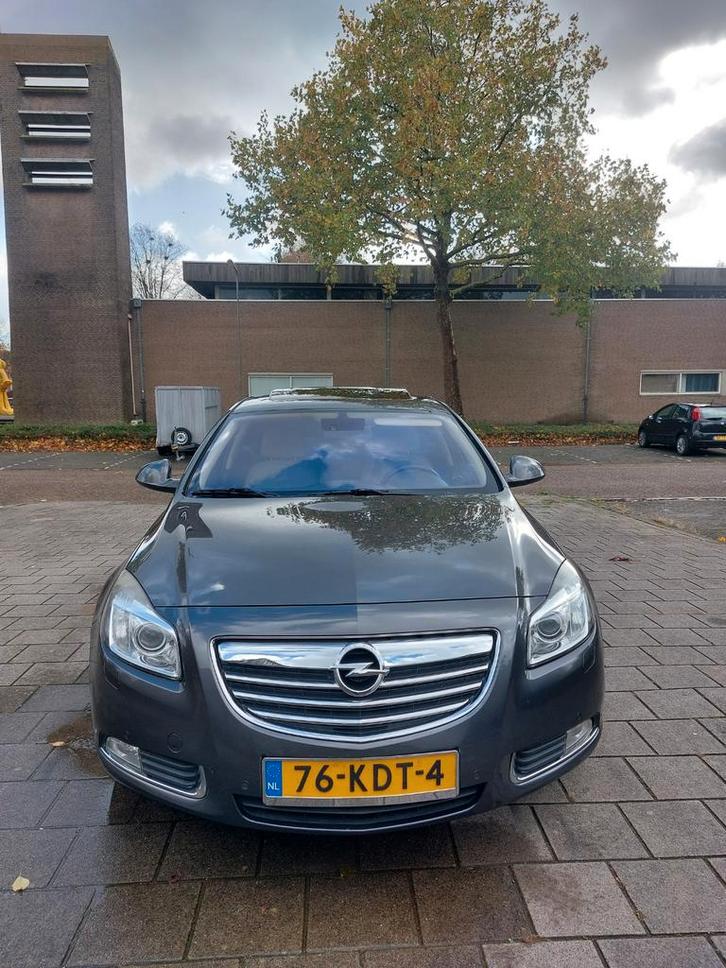 Opel Insignia 1.6 Turbo 132KW 4-DRS 2009 Grijs, Auto's, Opel, Particulier, Insignia, 4x4, ABS, Benzine, B, Sedan, Handgeschakeld