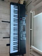 Keyboard van MAX, type KB5 + standaard van Fun generation, Muziek en Instrumenten, Keyboards, 61 toetsen, Zo goed als nieuw, Met standaard