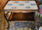 Chippendale serveerwagen met Delfts Blauw tegelblad, Ophalen