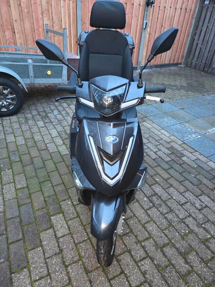 Nieuwe nipponia 2 fast, Fietsen en Brommers, Scooters | Overige merken, Nieuw, Maximaal 25 km/u, Elektrisch, Ophalen