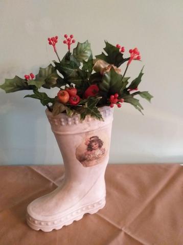 Kerstlaars beschikbaar voor biedingen