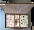 Compleet Mahjong spel in originele verpakking, Hobby en Vrije tijd, Gezelschapsspellen | Bordspellen, Drie of vier spelers, Ophalen of Verzenden