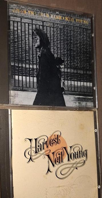 2x Neil Young : Harvest + After The Gold Rush beschikbaar voor biedingen