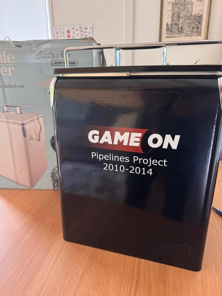 Retro Coolbox Jamie Oliver 19liter, Caravans en Kamperen, Koelboxen, Zo goed als nieuw, Koelelement, Ophalen of Verzenden