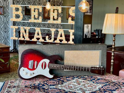 1964 Silvertone 1457 Guitar and Amplifier In Case Sears Roeb, Muziek en Instrumenten, Snaarinstrumenten | Gitaren | Elektrisch