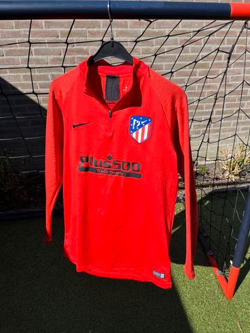 Voetbal trainingspakken nike barca atletico madrid en kroati beschikbaar voor biedingen