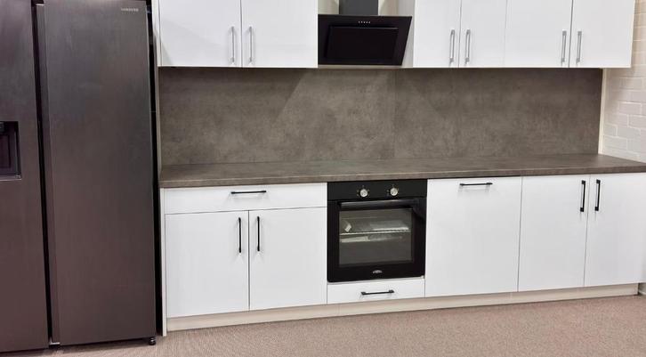 complete keuken, zonder montagekosten., Huis en Inrichting, Keuken | Complete keukens, Nieuw, Overige typen, Overige kleuren, Overige materialen