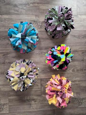 Snuffelbal: diverse maten en kleuren beschikbaar voor biedingen