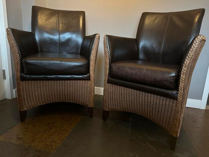 Fauteuils loom stoel met bruin leer, Huis en Inrichting, Fauteuils, Zo goed als nieuw, Leer, 50 tot 75 cm, Minder dan 75 cm, Ophalen
