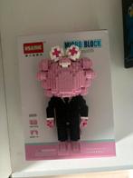 Kaws figure lego, Verzamelen, Ophalen of Verzenden, Zo goed als nieuw