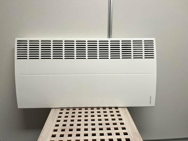 Atlantic elektrische convector kachel, digitale thermostaat, Doe-het-zelf en Verbouw, Verwarming en Radiatoren, Zo goed als nieuw