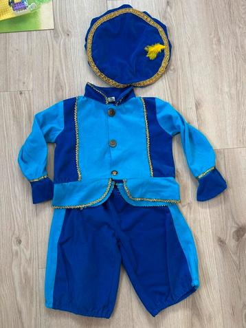 Pietenpakje 3-5 jaar beschikbaar voor biedingen