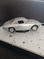 Alpine A110 Modelauto 1:16, Hobby en Vrije tijd, Modelauto's | 1:18, Ophalen of Verzenden, Zo goed als nieuw, Auto, Overige merken