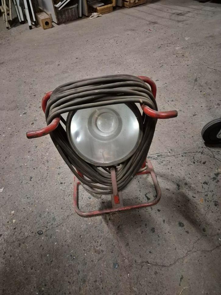 Oude bouwlamp, Doe-het-zelf en Verbouw, Bouwverlichting, Gebruikt, Lamp, 500 watt of meer, Ophalen