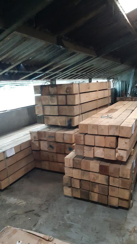 Eiken balken, hoekpalen, biels, eik, hekpalen, 20x20x250 cm, Tuin en Terras, Palen, Balken en Planken, Nieuw, Balken, 250 cm of meer