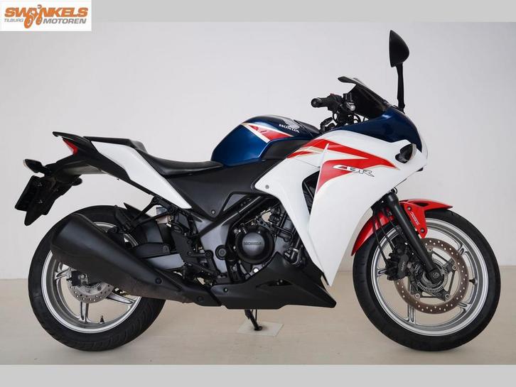 HONDA CBR 250 R (bj 2012), Motoren, Motoren | Honda, Bedrijf, Super Sport