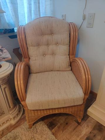 Stijlvolle Rotan fauteuil beschikbaar voor biedingen
