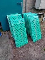 Kunstof plaatjes, Ophalen, Zo goed als nieuw