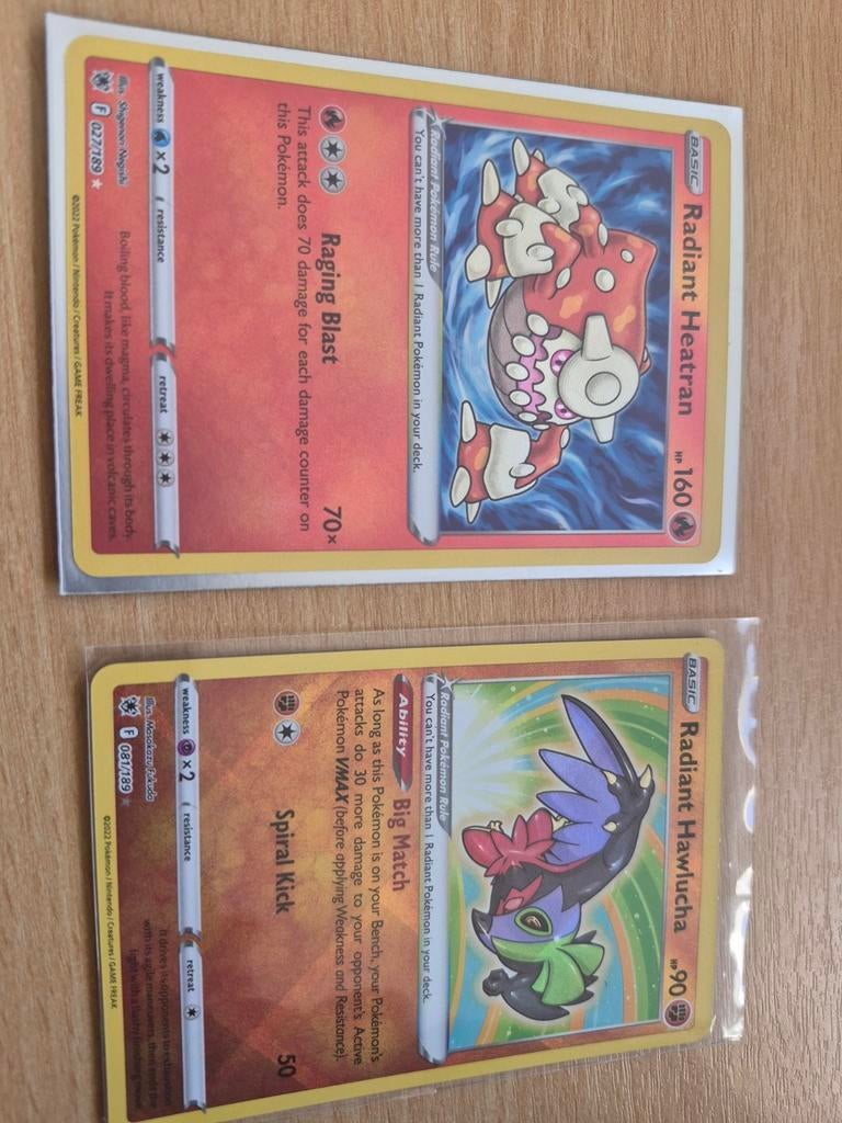 Radiant Heatran & Hawlucha - Pokémon Kaarten, Ophalen of Verzenden, Gebruikt, Losse kaart