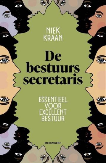 De bestuurssecretaris - Niek Kraan (1x gelezen) beschikbaar voor biedingen