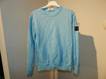 Stone Island blauwe sweater badge op de mouw 12Y beschikbaar voor biedingen