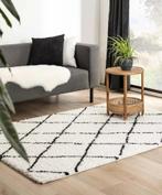 Premium quality Carpet/Rug- Elegant design , Excellent condi, Ophalen, Zo goed als nieuw