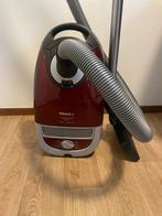 Miele Stofzuiger 2200 Watt., Gebruikt, Stofzuiger, 2000 watt of meer, Ophalen