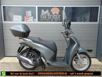 HONDA SH 150i C-ABS (bj 2015) beschikbaar voor biedingen