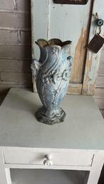 Bijzondere vaas antiek gietijzer Frankrijk brocante, Ophalen