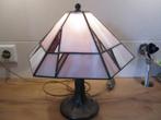Tiffany tafellamp strak design, Minder dan 50 cm, Tiffany, Ophalen of Verzenden, Zo goed als nieuw