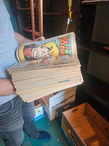 Stapel Minitoe stripboeken beschikbaar voor biedingen