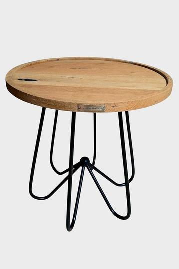 Rivièra maison manhattan coffee table 48,5 hoog50 dia cm

 beschikbaar voor biedingen