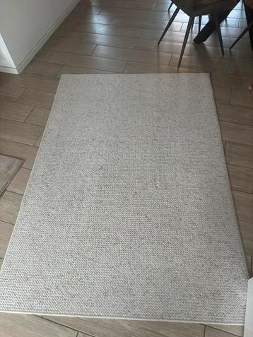 Tapijt beschikbaar voor biedingen