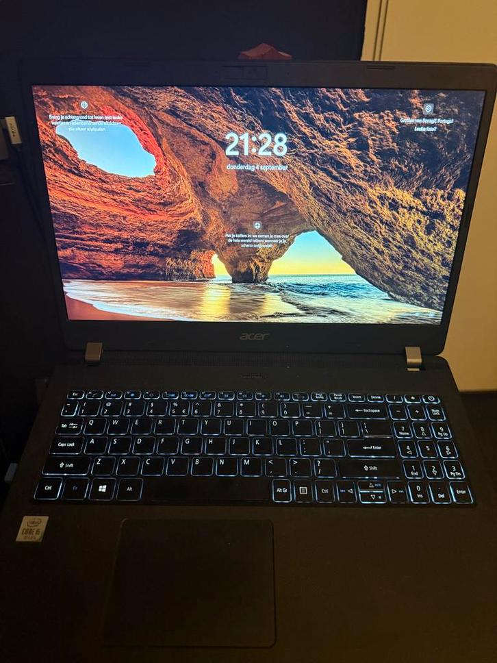 Acer Travelmate P215-52 - i5, 8GB RAM, 256GB SSD, Computers en Software, Windows Laptops, Gebruikt, 15 inch, SSD, 2 tot 3 Ghz