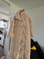 Nieuwe lange jas, Ophalen of Verzenden, Nieuw, Maat 38/40 (M), Beige